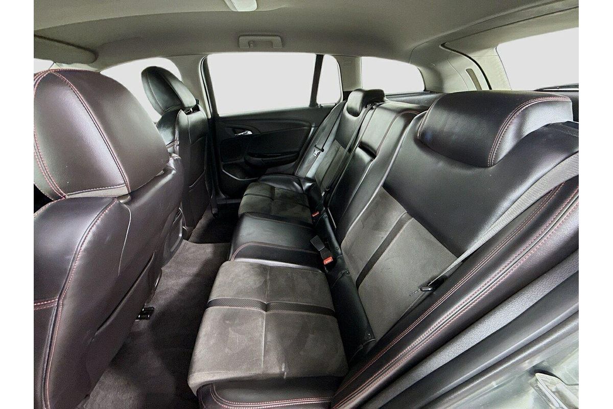 2015 Holden Commodore SV6 Storm VF