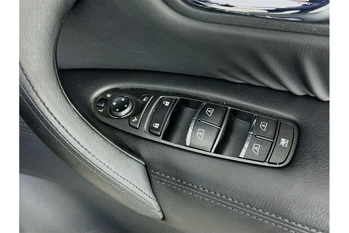 2023 Nissan Patrol Ti-L Y62