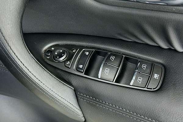 2023 Nissan Patrol Ti-L Y62