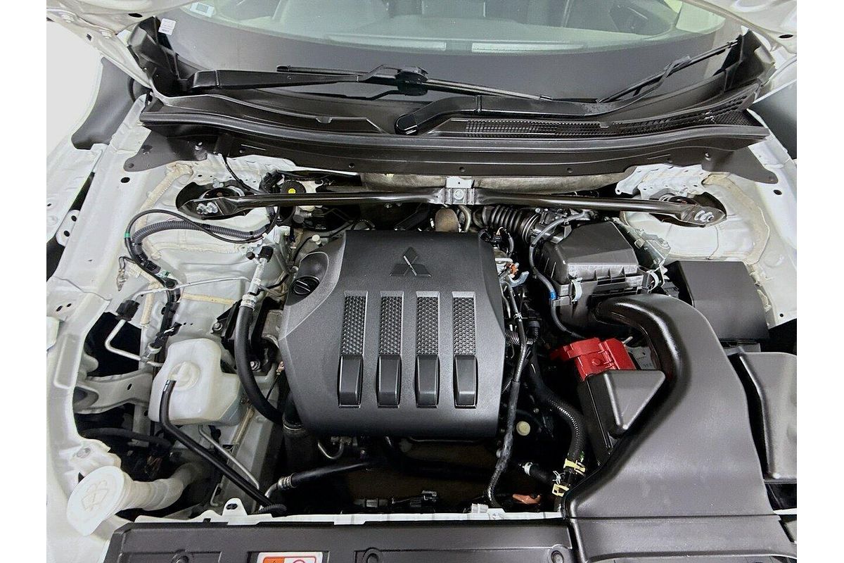 2024 Mitsubishi Eclipse Cross ES YB