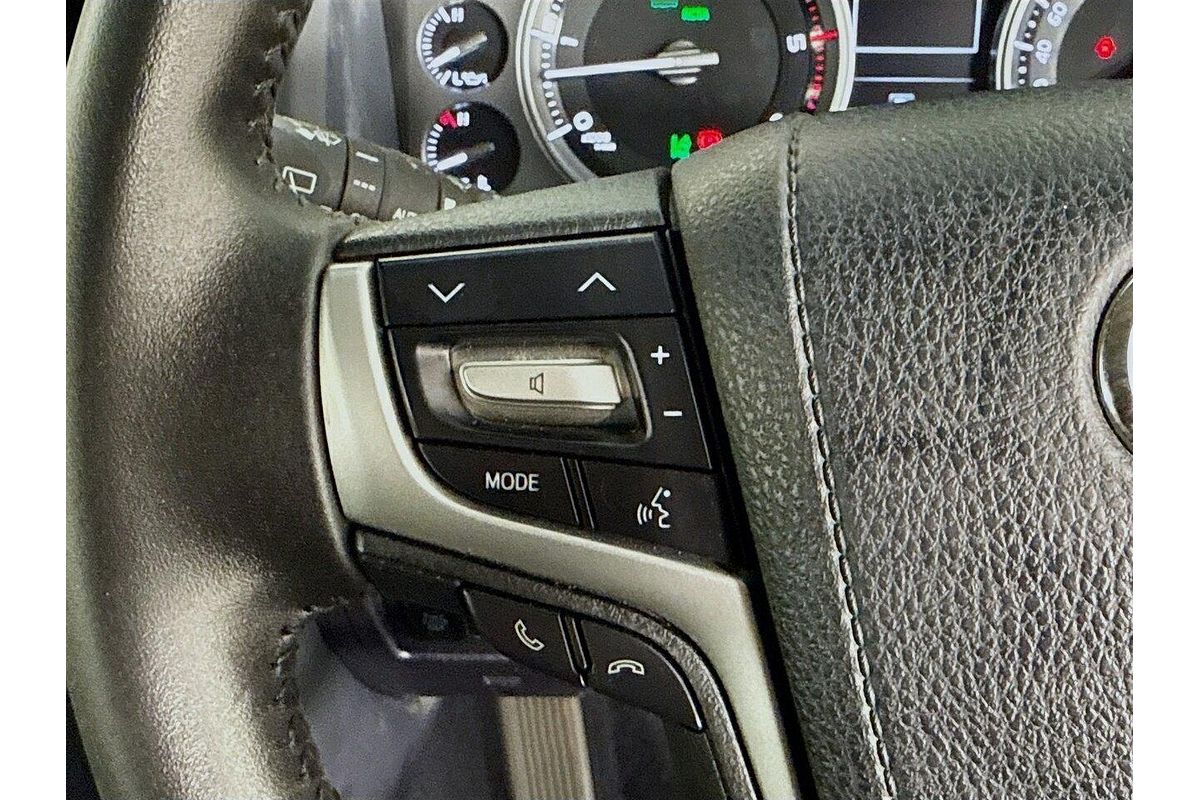 2017 Toyota Landcruiser Sahara VDJ200R