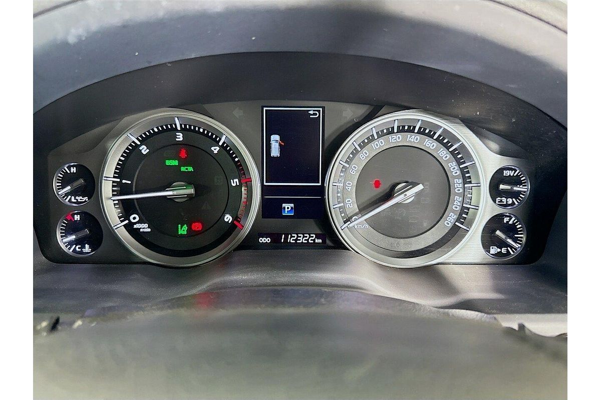 2017 Toyota Landcruiser Sahara VDJ200R