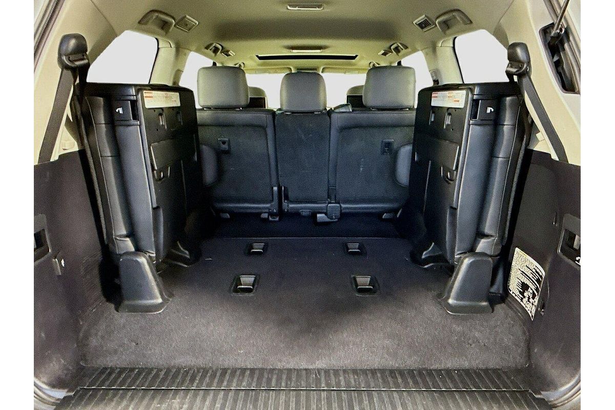 2017 Toyota Landcruiser Sahara VDJ200R