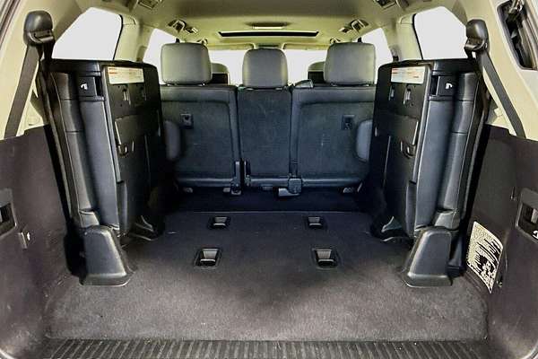 2017 Toyota Landcruiser Sahara VDJ200R