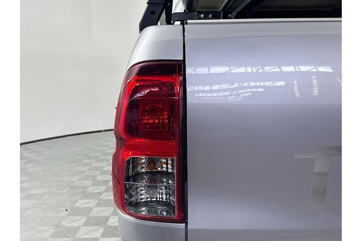 2016 Toyota Hilux SR5 GUN126R 4X4