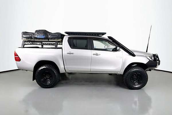 2016 Toyota Hilux SR5 GUN126R 4X4