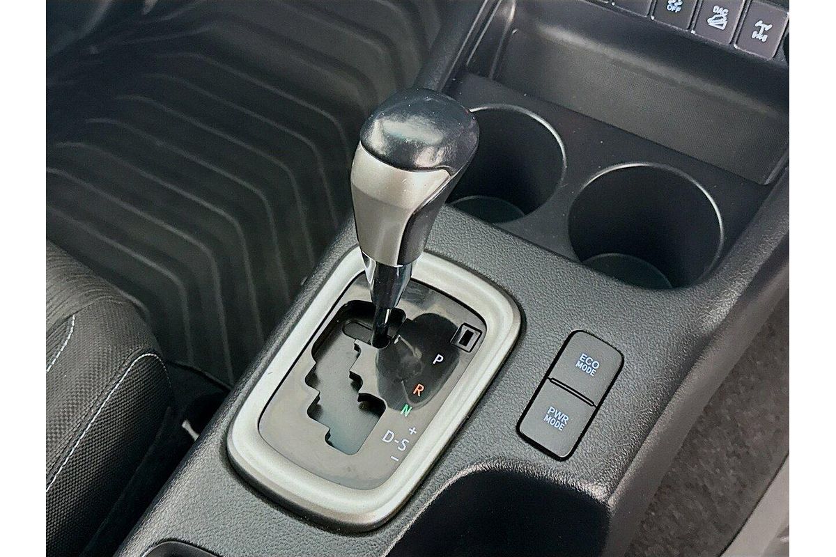 2016 Toyota Hilux SR5 GUN126R 4X4