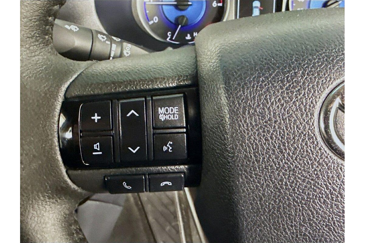 2016 Toyota Hilux SR5 GUN126R 4X4