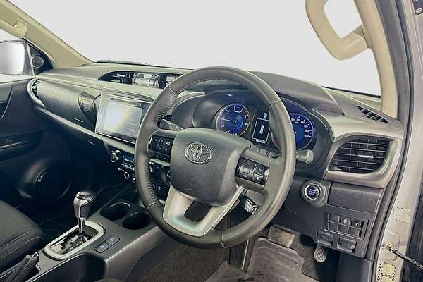 2016 Toyota Hilux SR5 GUN126R 4X4