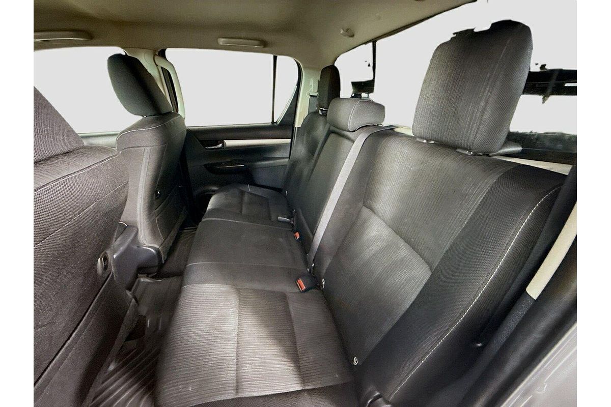 2016 Toyota Hilux SR5 GUN126R 4X4