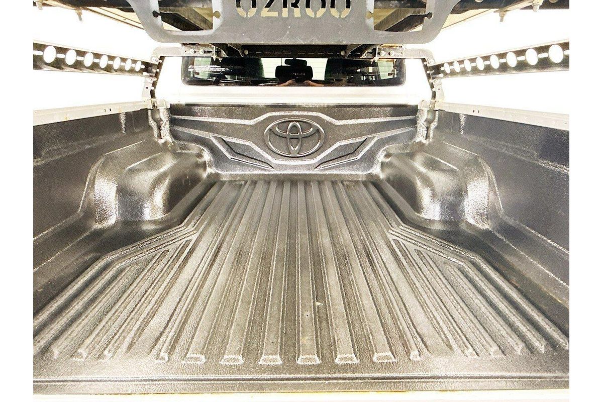 2016 Toyota Hilux SR5 GUN126R 4X4