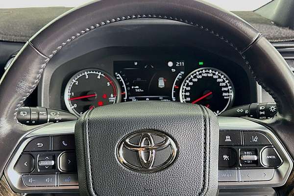 2023 Toyota Landcruiser VX FJA300R