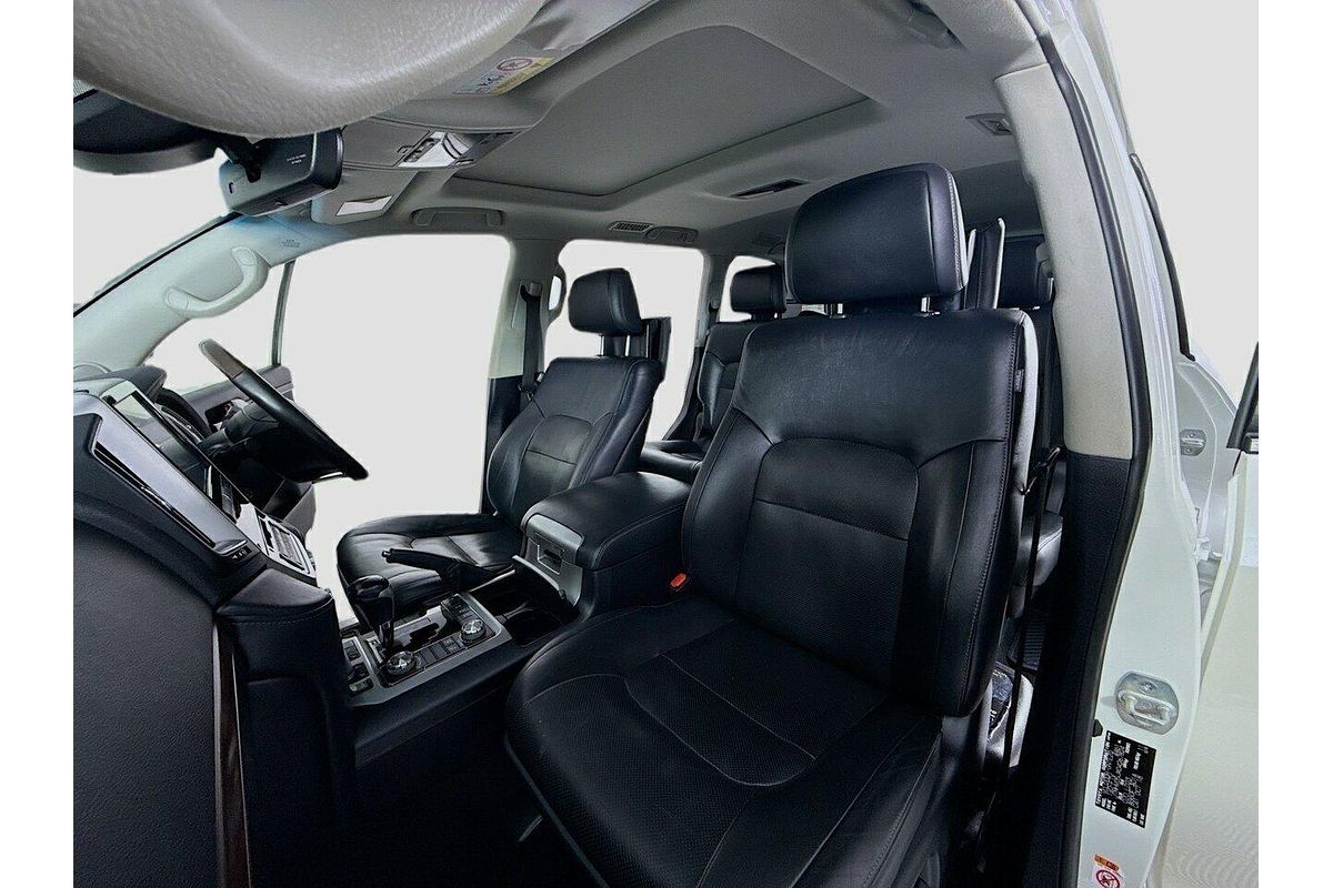 2018 Toyota Landcruiser Sahara VDJ200R