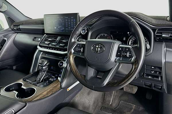 2023 Toyota Landcruiser VX FJA300R