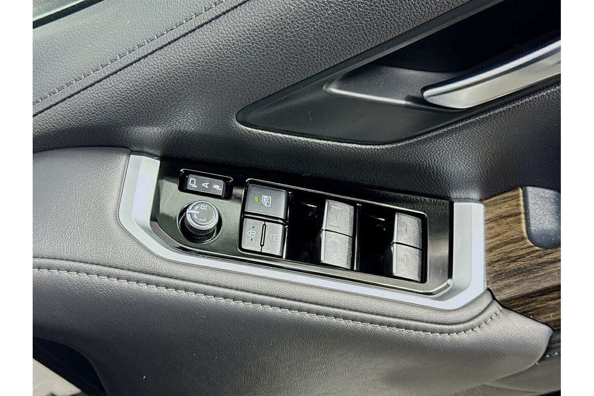 2023 Toyota Landcruiser VX FJA300R