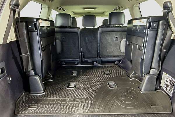 2018 Toyota Landcruiser Sahara VDJ200R