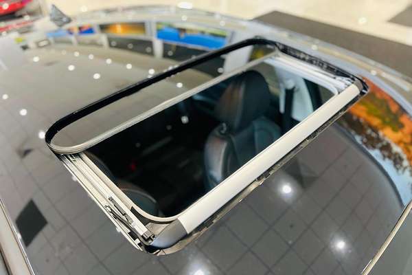 2024 Hyundai i30 Premium CN7.V2