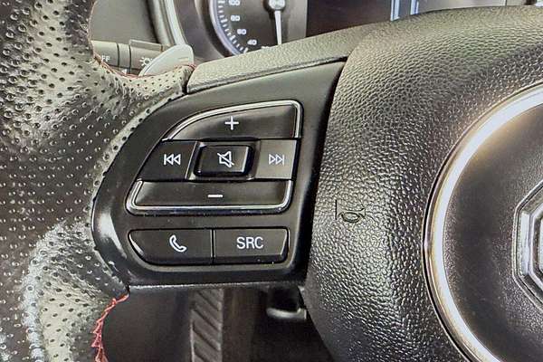 2021 MG HS Excite SAS23