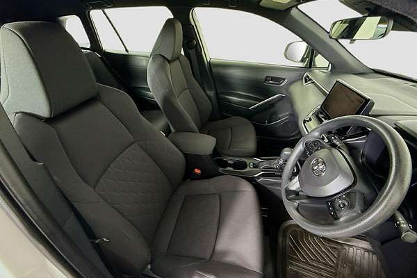 2023 Toyota Corolla Cross GX MXGH10R