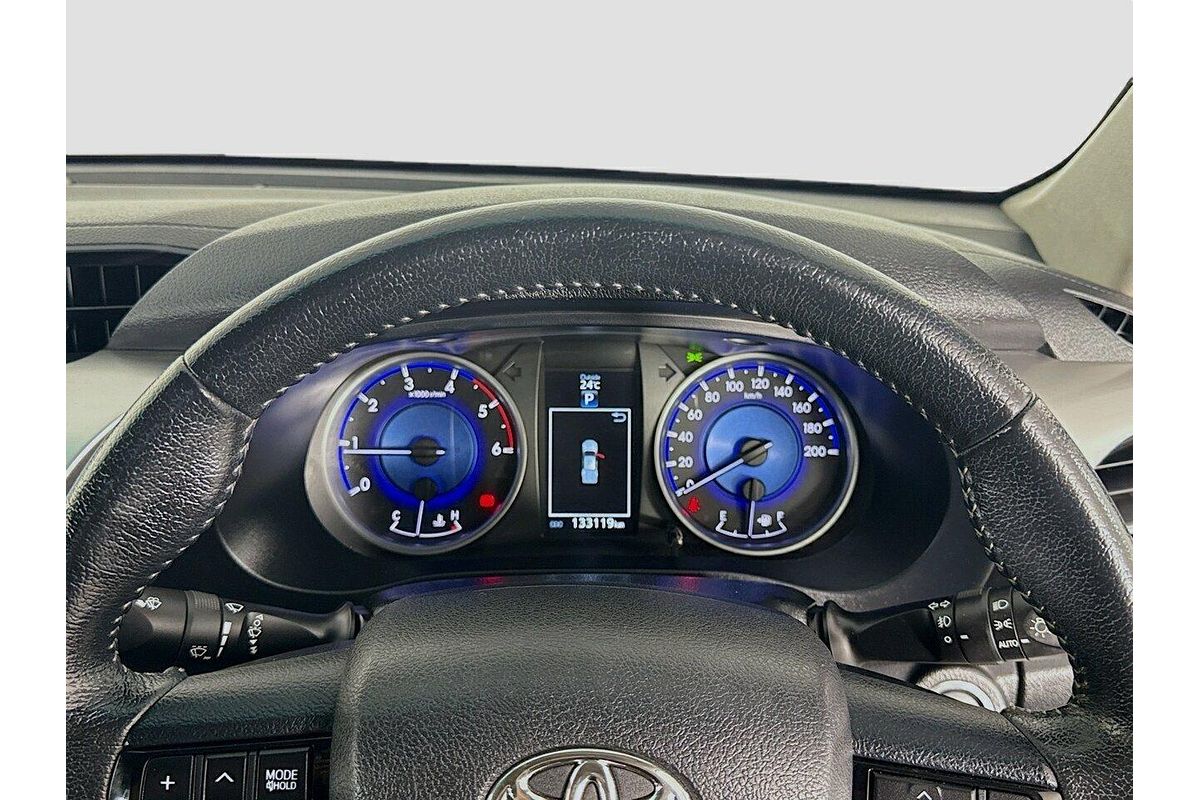 2017 Toyota Hilux SR5 GUN126R 4X4