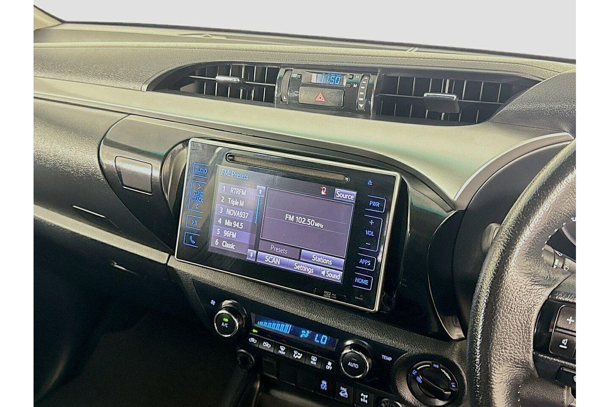 2017 Toyota Hilux SR5 GUN126R 4X4