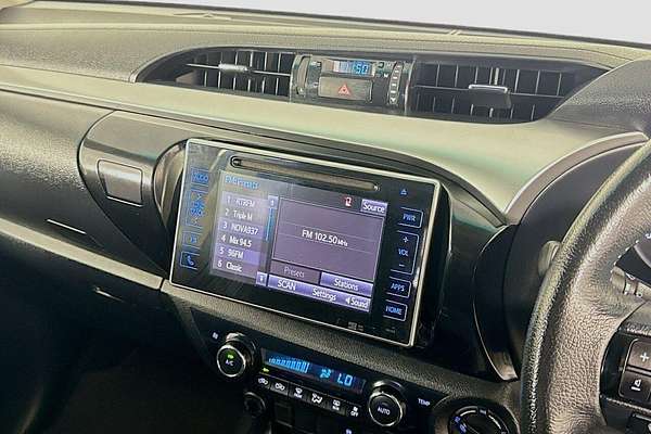 2017 Toyota Hilux SR5 GUN126R 4X4