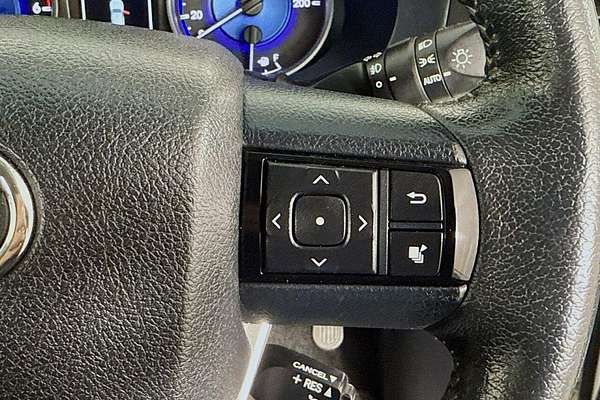 2017 Toyota Hilux SR5 GUN126R 4X4