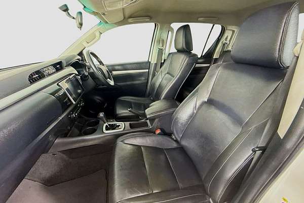 2017 Toyota Hilux SR5 GUN126R 4X4