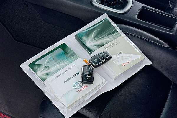 2017 Toyota Hilux SR5 GUN126R 4X4