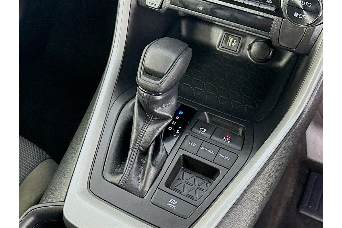 2024 Toyota RAV4 GX AXAH52R