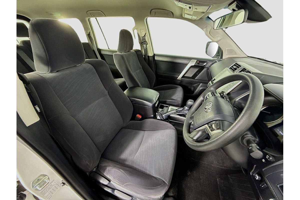 2023 Toyota Landcruiser Prado GX GDJ150R