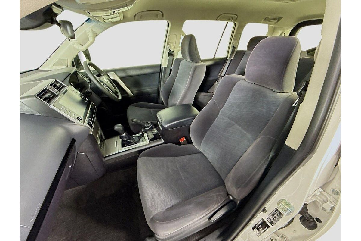 2023 Toyota Landcruiser Prado GX GDJ150R