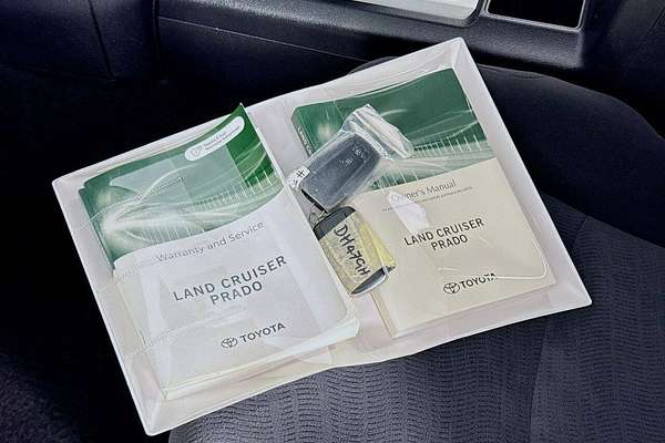 2023 Toyota Landcruiser Prado GX GDJ150R