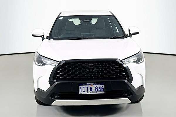 2024 Toyota Corolla Cross GX MXGH10R