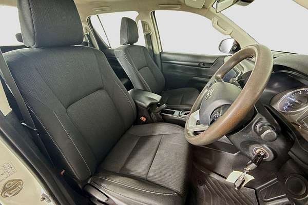 2021 Toyota Hilux SR GUN126R 4X4