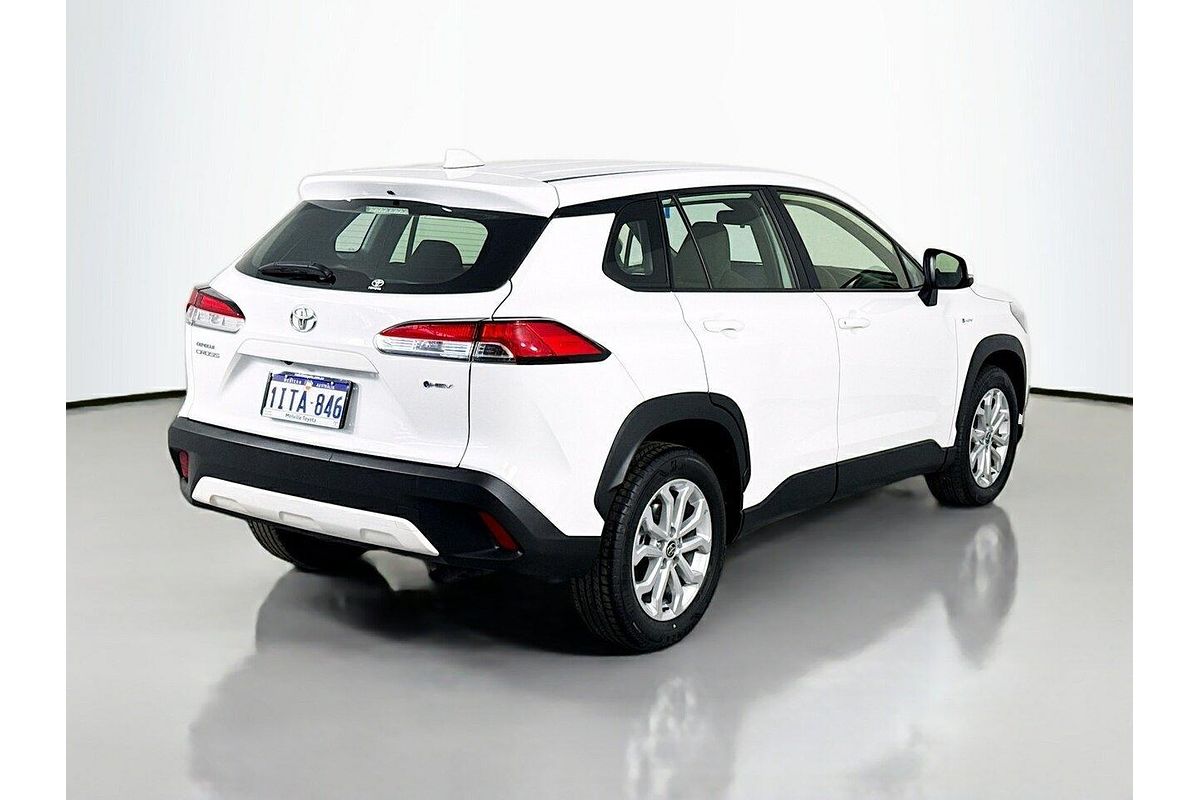 2024 Toyota Corolla Cross GX MXGH10R