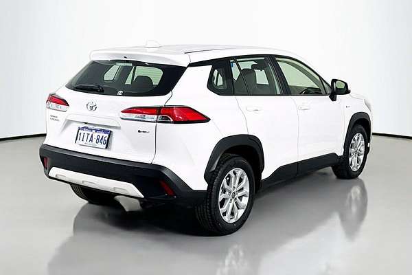 2024 Toyota Corolla Cross GX MXGH10R