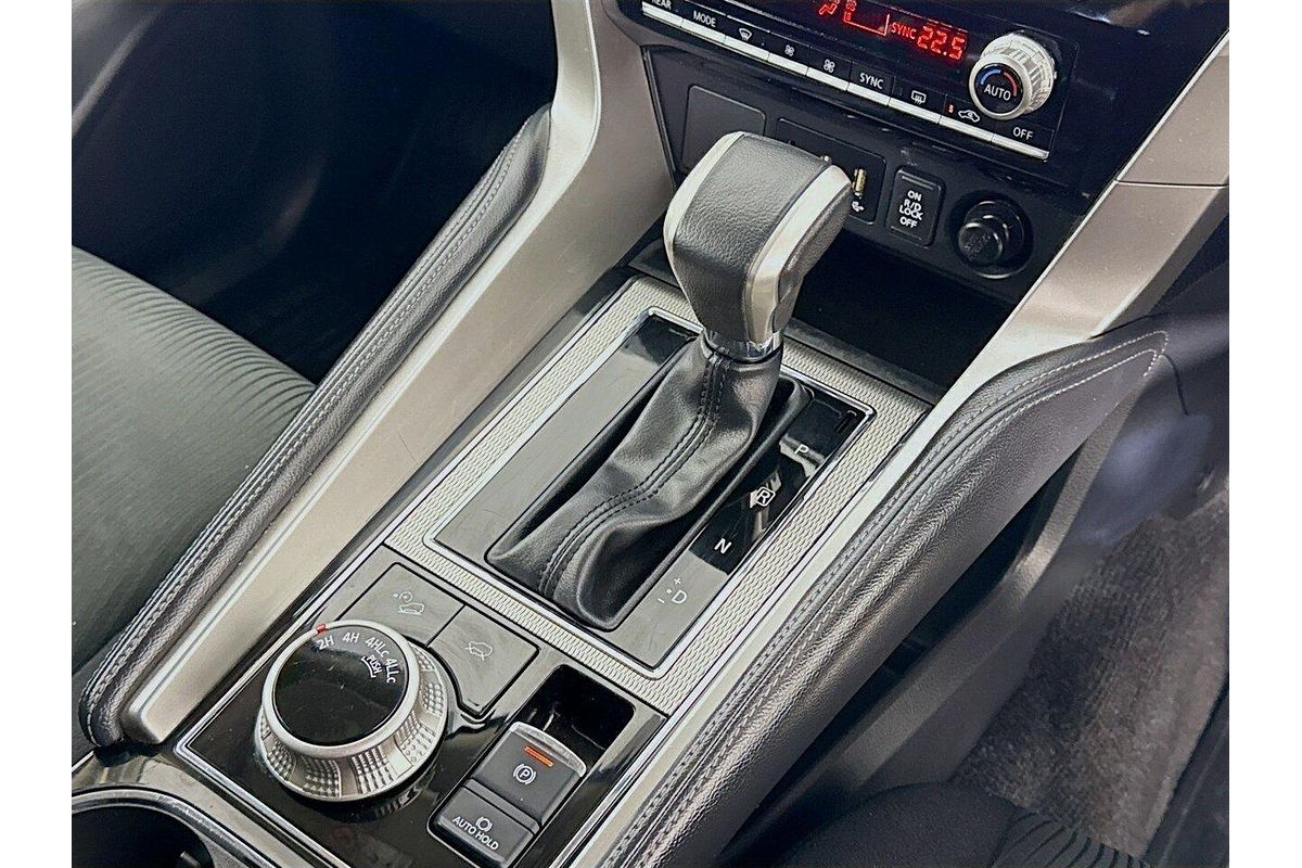 2021 Mitsubishi Pajero Sport GLS QF