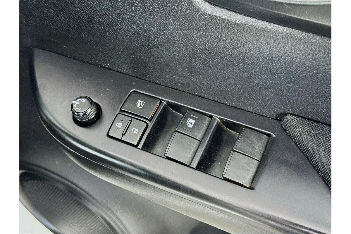 2021 Toyota Hilux SR GUN126R 4X4