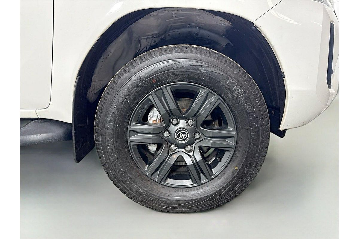 2021 Toyota Hilux SR GUN126R 4X4