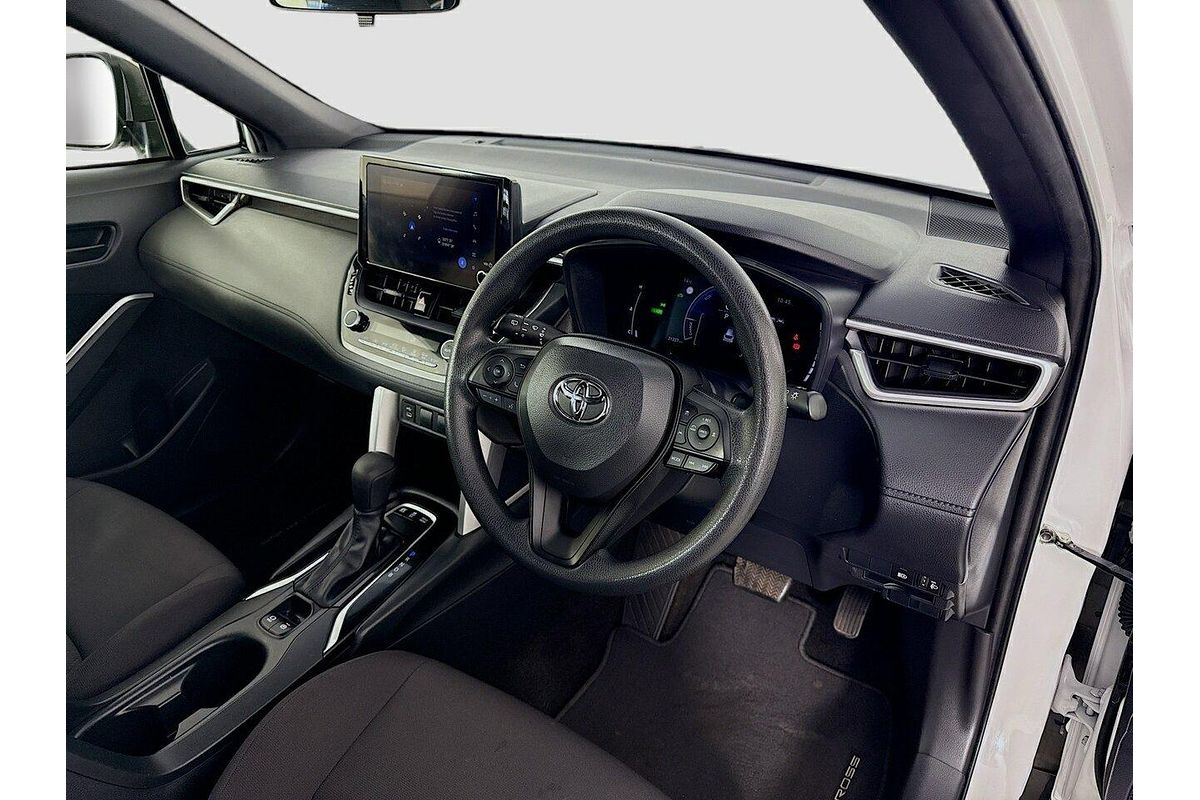 2024 Toyota Corolla Cross GX MXGH10R