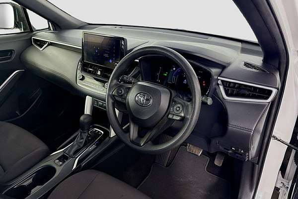 2024 Toyota Corolla Cross GX MXGH10R
