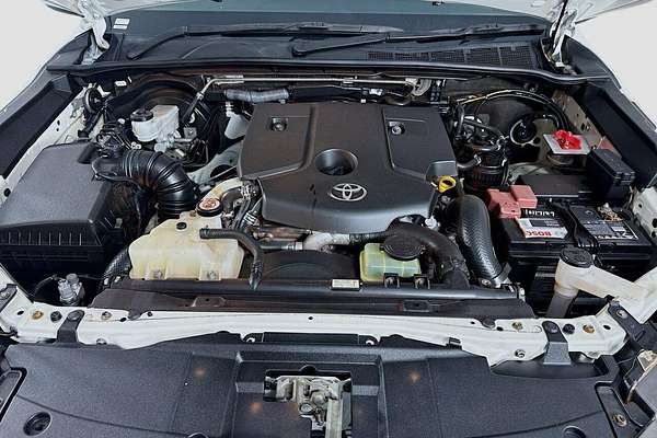 2021 Toyota Hilux SR GUN126R 4X4