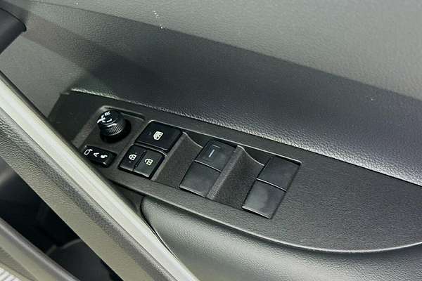 2024 Toyota Corolla Cross GX MXGH10R