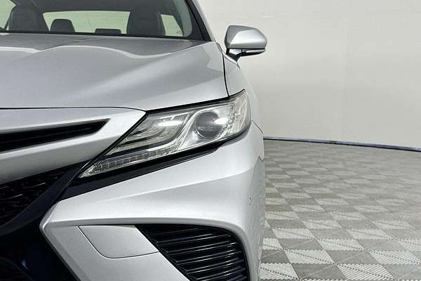 2019 Toyota Camry SX GSV70R