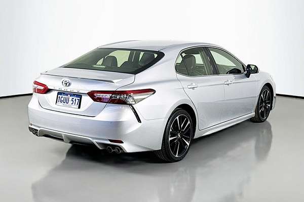 2019 Toyota Camry SX GSV70R