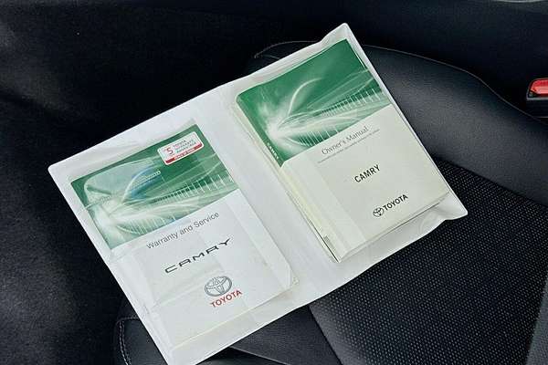 2019 Toyota Camry SX GSV70R