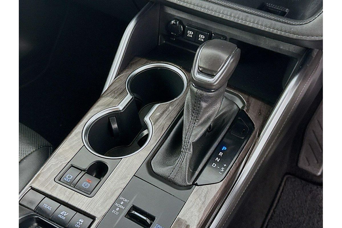 2021 Toyota Kluger Grande AXUH78R