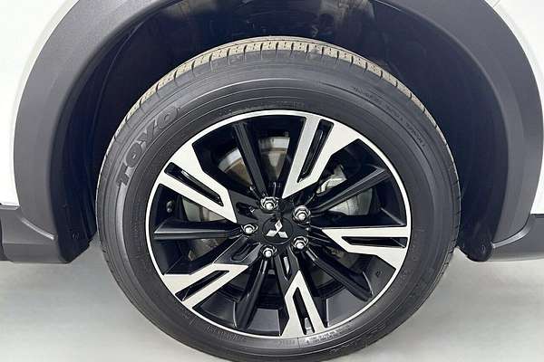 2024 Mitsubishi Eclipse Cross LS YB