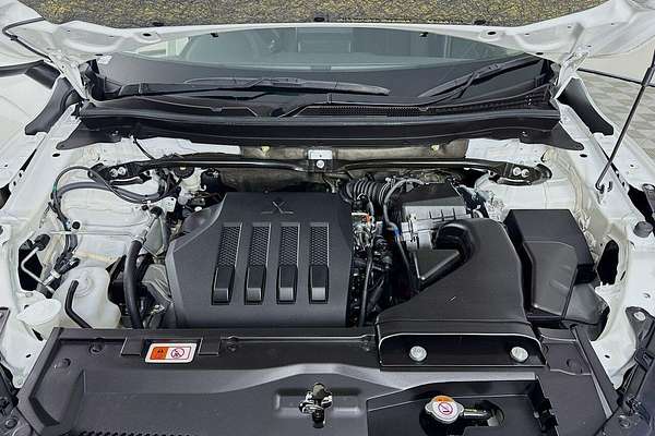 2024 Mitsubishi Eclipse Cross ES YB